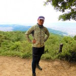 筆者のお気に入りのフィールドである大文字山。この山頂からも巨椋池干拓地がよく見えます。